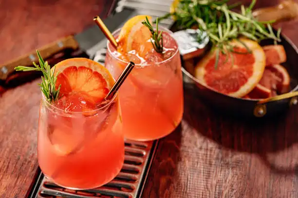 Paloma cocktail