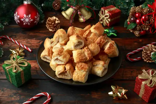 Rouleaux de saucisse de Noël