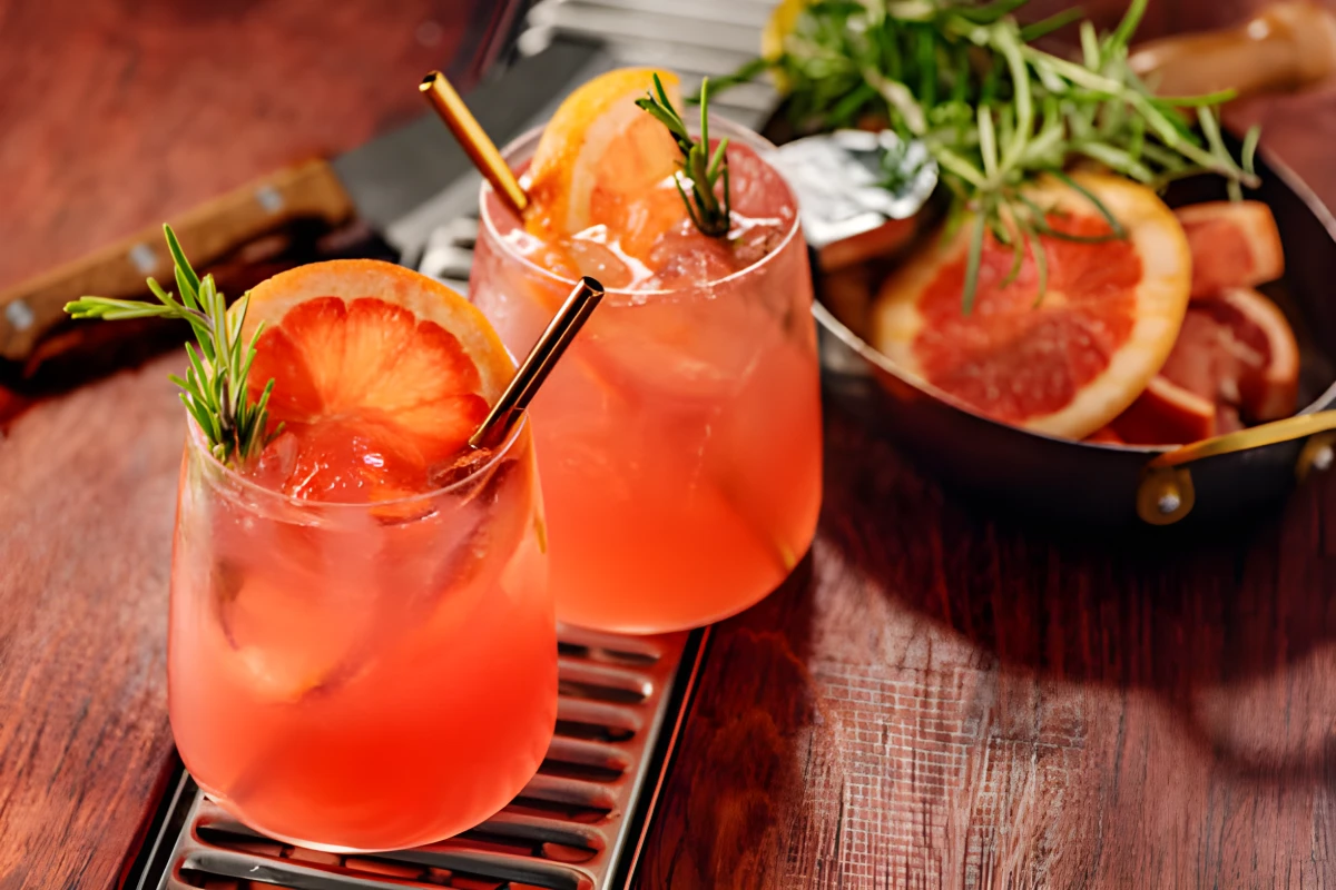 Paloma cocktail
