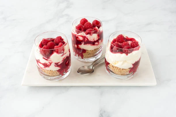 Verrines Framboises-Cheesecake au Thermomix