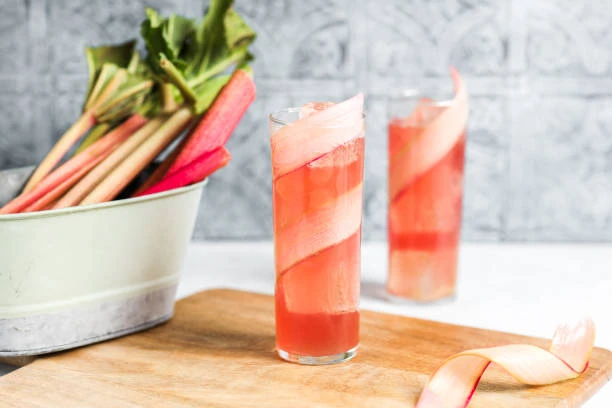 Spritz rhubarbe rose estival