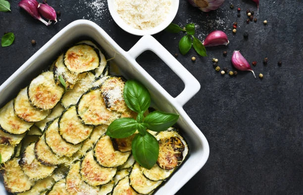Gratin de courgettes à l’ail et parmesan