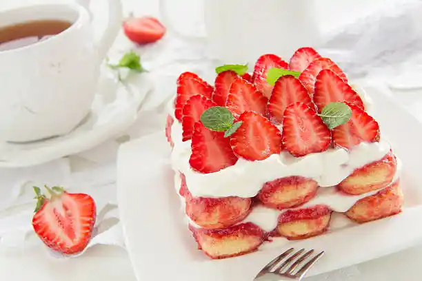 Tiramisu aux fraises