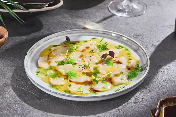 Carpaccio de Saint-Jacques aux agrumes