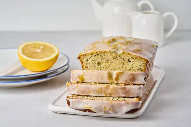 Gâteau citron doux aux graines de pavot