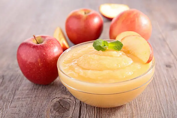 Compote de pommes maison