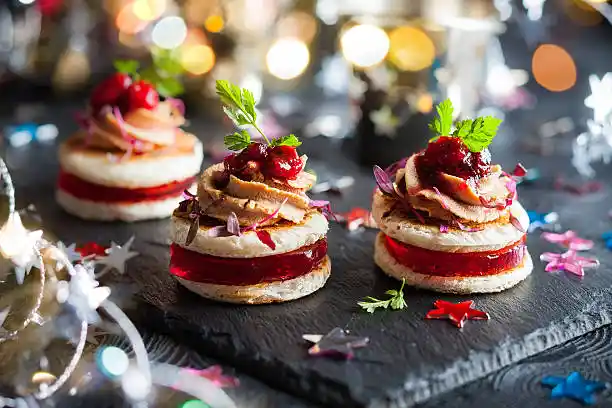 Mini-toast de foie gras et Chutney de Cranberry