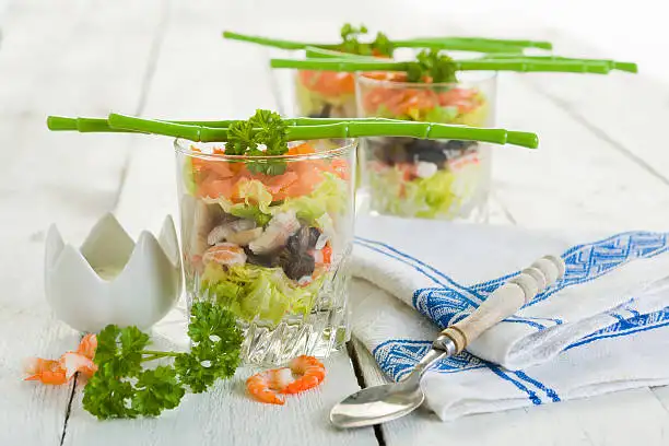 Verrines saumon & crevettes fraîches