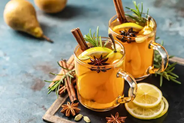 Cidre chaud épicé aux agrumes