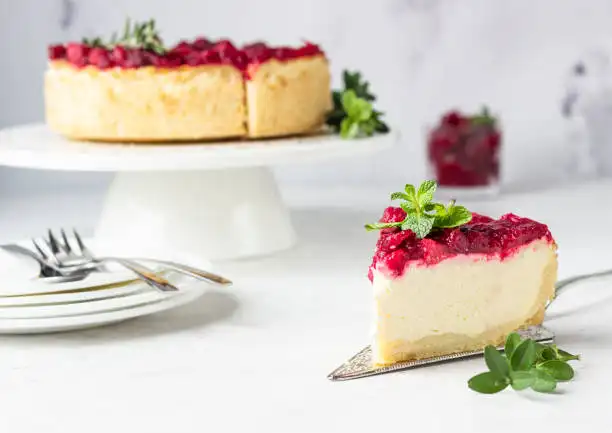 Cheesecake new-yorkais aux fruits rouges